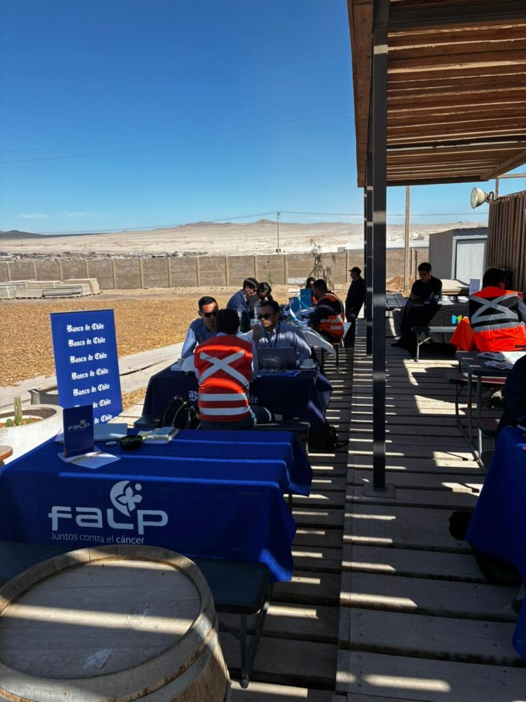 Feria de beneficios Servilinares 3